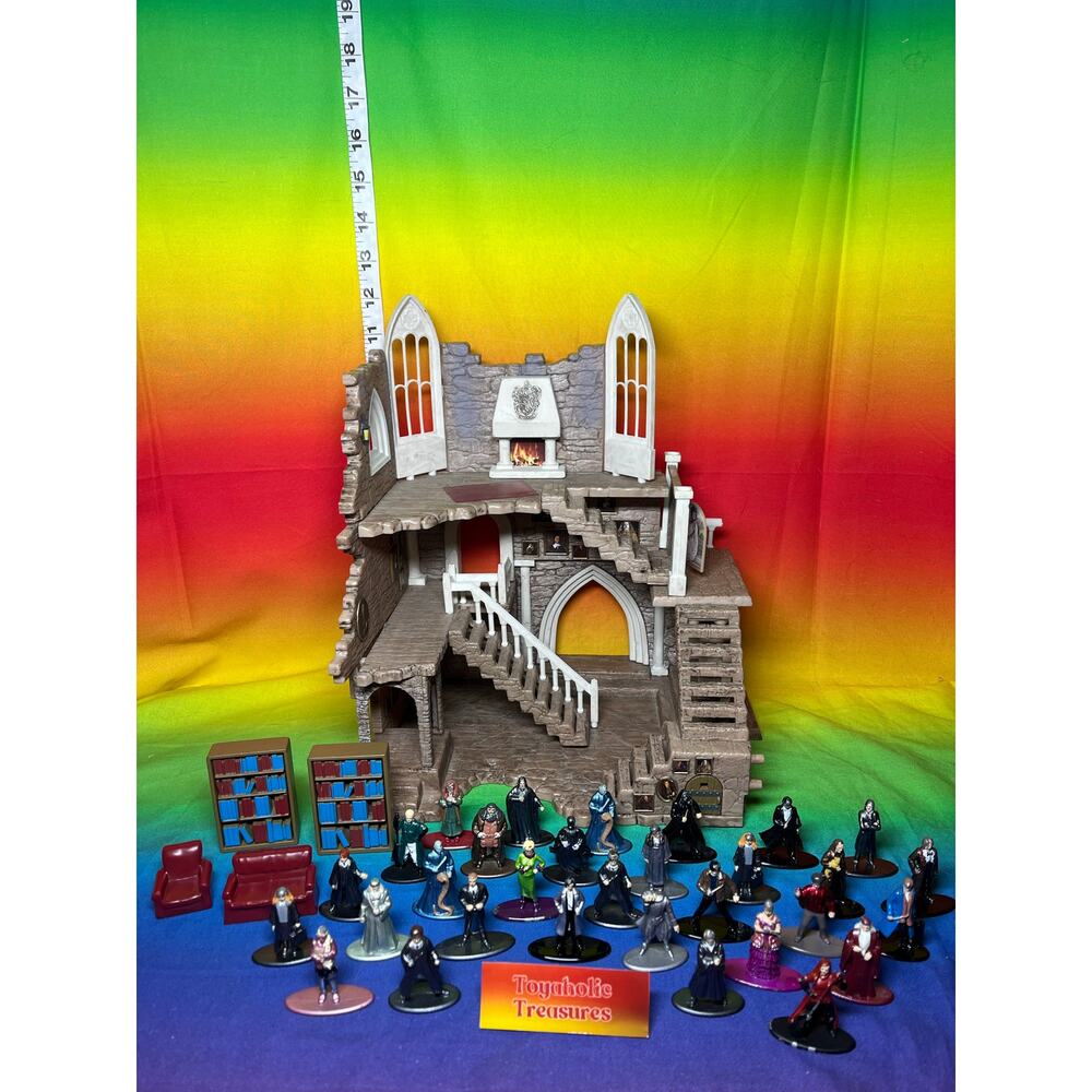 Nano Metalfigs Nanoscene Harry Potter Gryffindor Tower